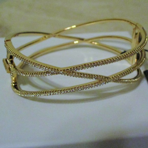 NWT $175 NADRI BRACELET 18k Gold Plated Pave Crystal Cubic Zirconia - Picture 4 of 9